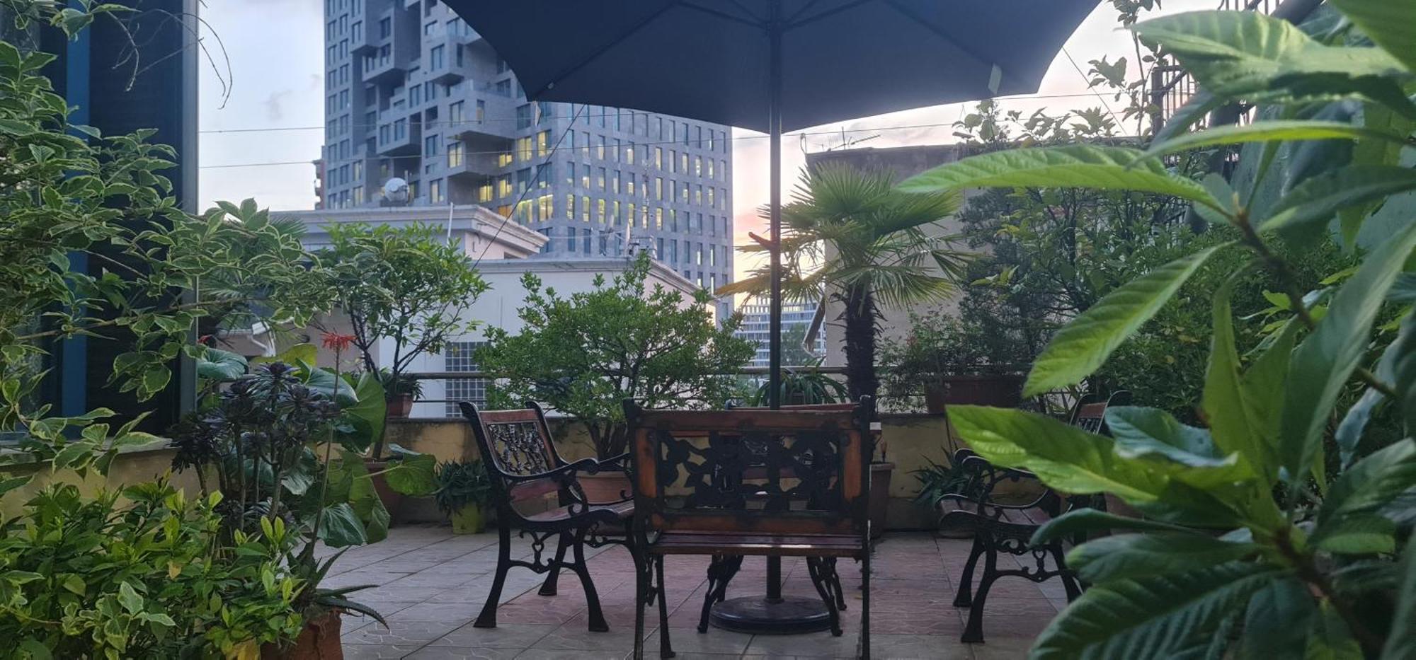 The Bloom Veranda - Elegant Center Retreat * Tirana